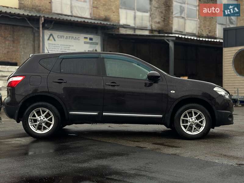 Внедорожник / Кроссовер Nissan Qashqai 2011 в Киеве