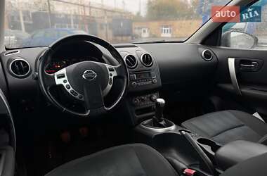 Внедорожник / Кроссовер Nissan Qashqai 2011 в 