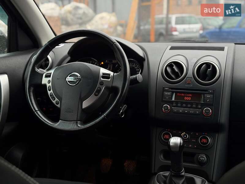 Внедорожник / Кроссовер Nissan Qashqai 2011 в Киеве