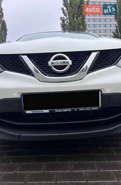 Внедорожник / Кроссовер Nissan Qashqai 2016 в 