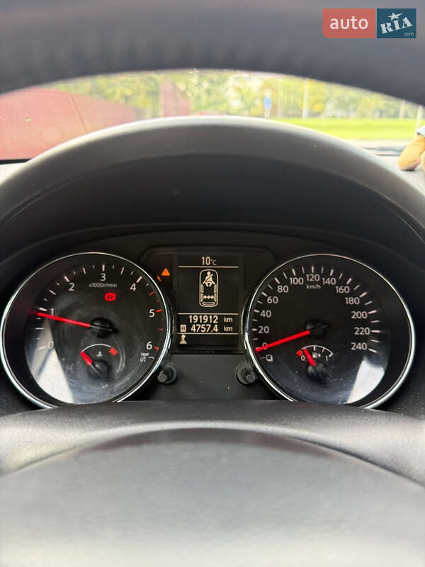 Внедорожник / Кроссовер Nissan Qashqai 2012 в Львове фото 8 Внедорожник / Кроссовер Nissan Qashqai 2012 в Львове