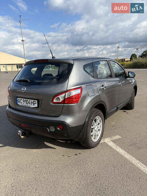 Внедорожник / Кроссовер Nissan Qashqai 2011 в Луцке
