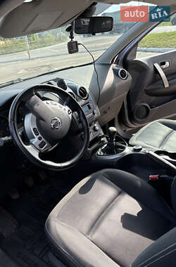 Внедорожник / Кроссовер Nissan Qashqai 2011 в 