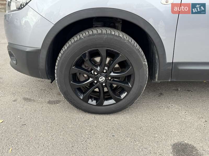 Внедорожник / Кроссовер Nissan Qashqai 2011 в Сумах