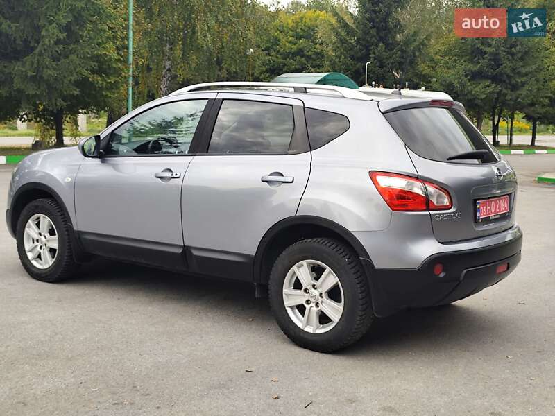 Внедорожник / Кроссовер Nissan Qashqai 2012 в Звягеле