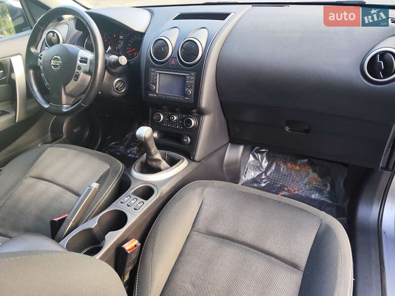 Внедорожник / Кроссовер Nissan Qashqai 2012 в Звягеле