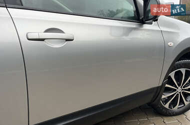 Внедорожник / Кроссовер Nissan Qashqai 2013 в 