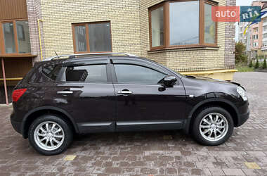 Внедорожник / Кроссовер Nissan Qashqai 2008 в 