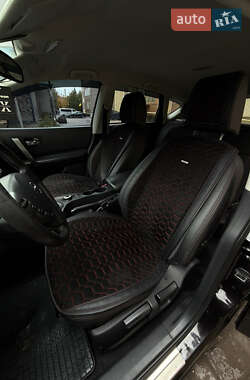 Внедорожник / Кроссовер Nissan Qashqai 2008 в 