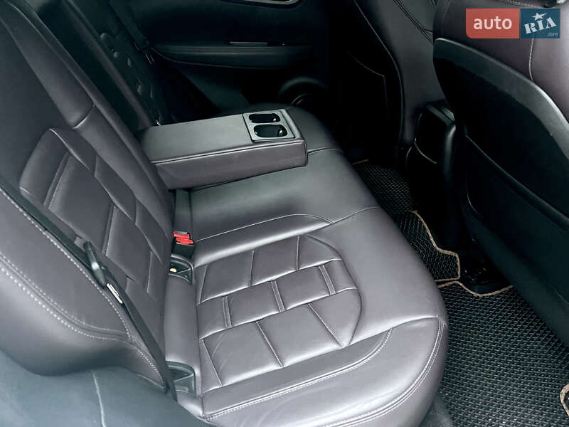 Позашляховик / Кросовер Nissan Qashqai 2018 в Києві фото 35 Позашляховик / Кросовер Nissan Qashqai 2018 в Києві