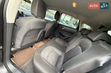 Внедорожник / Кроссовер Nissan Qashqai 2011 в 