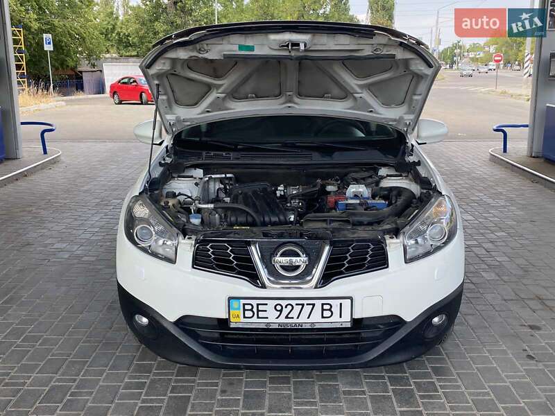 Позашляховик / Кросовер Nissan Qashqai 2011 в Миколаєві