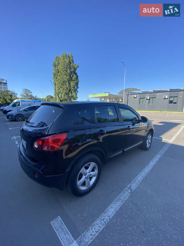 Позашляховик / Кросовер Nissan Qashqai 2010 в Ужгороді фото 4 Позашляховик / Кросовер Nissan Qashqai 2010 в Ужгороді