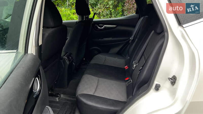 Внедорожник / Кроссовер Nissan Qashqai 2015 в Виннице фото 14 Внедорожник / Кроссовер Nissan Qashqai 2015 в Виннице