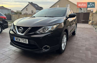 Внедорожник / Кроссовер Nissan Qashqai 2016 в Радивилове