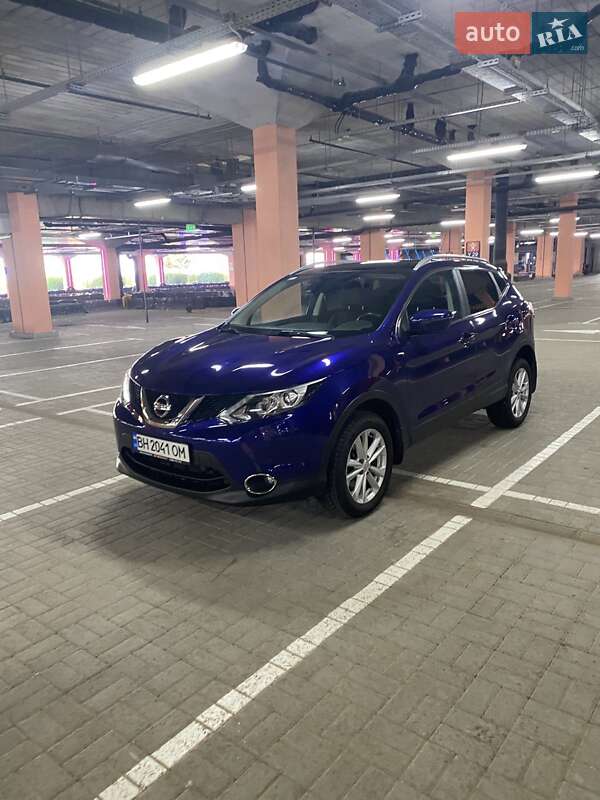 Внедорожник / Кроссовер Nissan Qashqai 2016 в Киеве