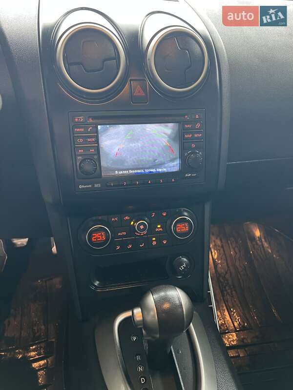 Внедорожник / Кроссовер Nissan Qashqai 2013 в Калуше