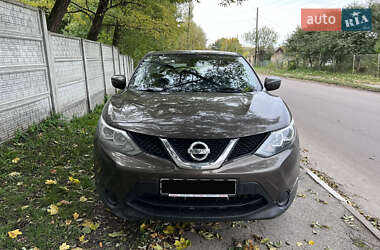 Позашляховик / Кросовер Nissan Qashqai 2017 в Львові
