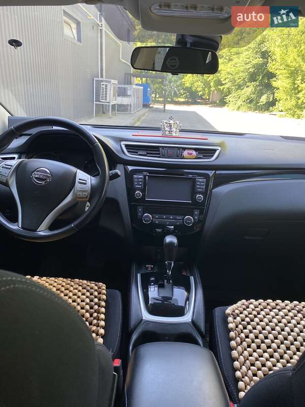 Внедорожник / Кроссовер Nissan Qashqai 2017 в Днепре
