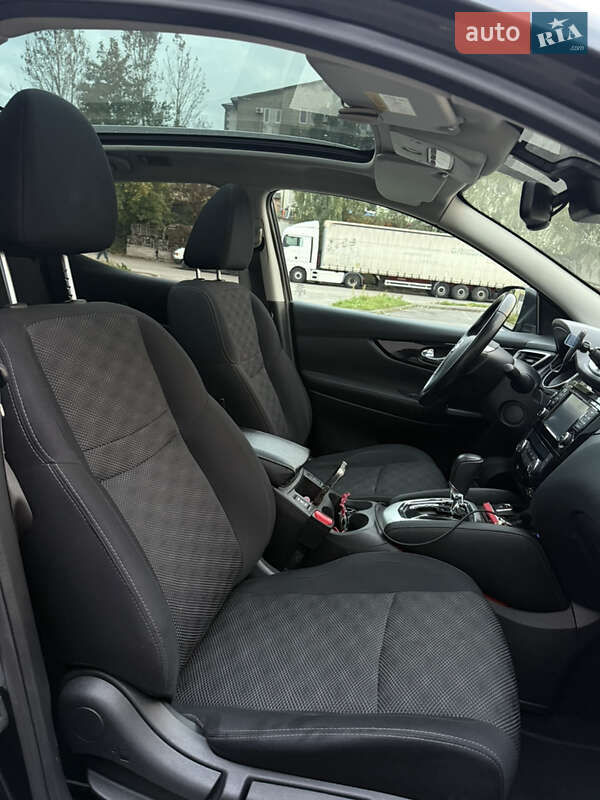 Внедорожник / Кроссовер Nissan Qashqai 2015 в Львове