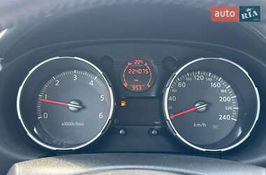 Внедорожник / Кроссовер Nissan Qashqai 2009 в 
