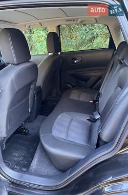 Внедорожник / Кроссовер Nissan Qashqai 2011 в 