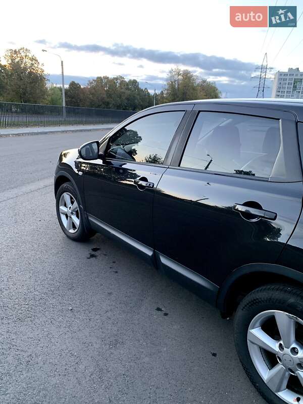Позашляховик / Кросовер Nissan Qashqai 2007 в Чернігові фото 11 Позашляховик / Кросовер Nissan Qashqai 2007 в Чернігові