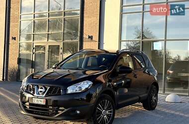 Позашляховик / Кросовер Nissan Qashqai 2011 в Тернополі