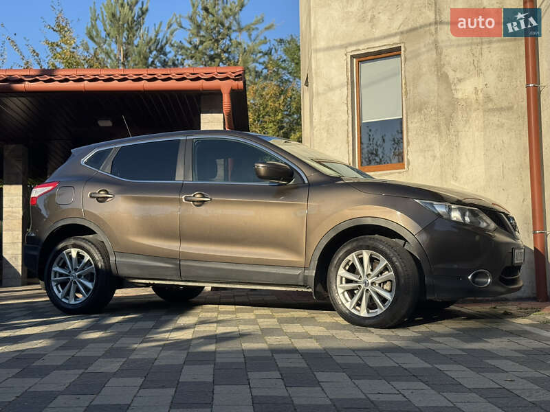 Внедорожник / Кроссовер Nissan Qashqai 2017 в Мукачево