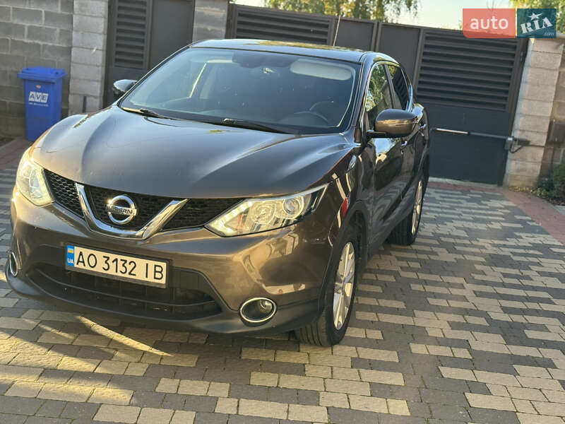 Внедорожник / Кроссовер Nissan Qashqai 2017 в Мукачево