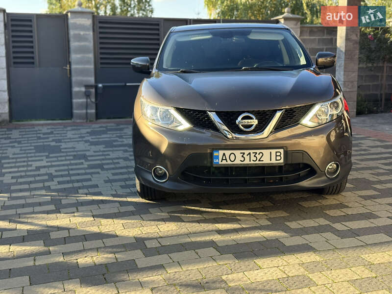 Внедорожник / Кроссовер Nissan Qashqai 2017 в Мукачево