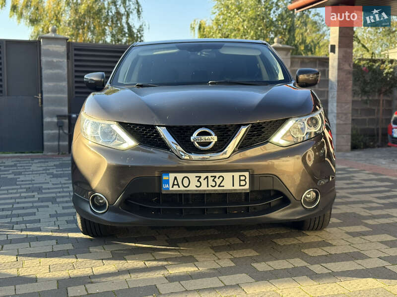 Внедорожник / Кроссовер Nissan Qashqai 2017 в Мукачево