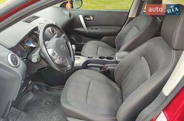 Внедорожник / Кроссовер Nissan Qashqai 2010 в 