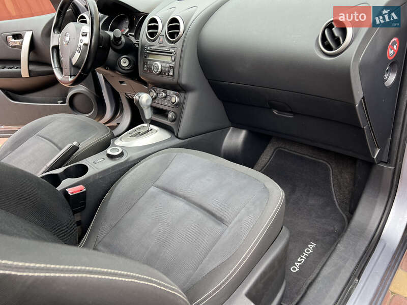 Внедорожник / Кроссовер Nissan Qashqai 2010 в Тернополе