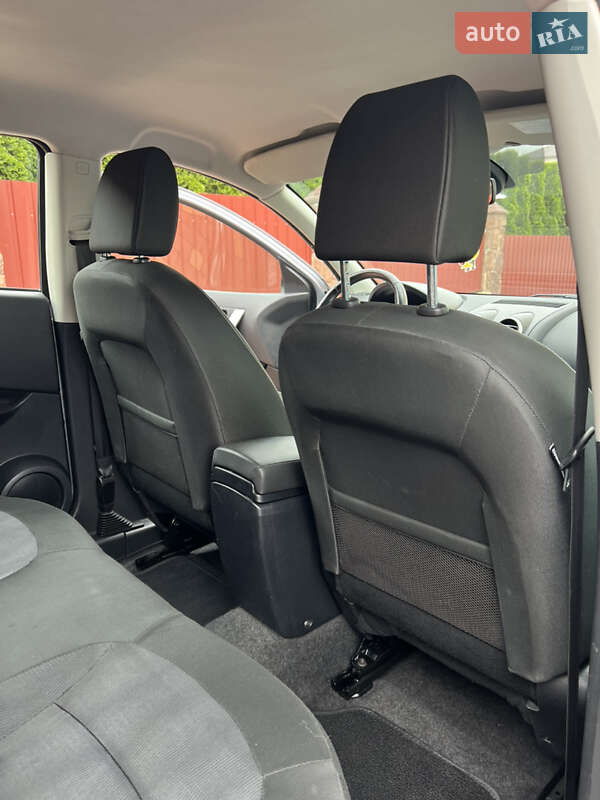 Внедорожник / Кроссовер Nissan Qashqai 2010 в Тернополе