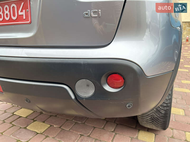 Внедорожник / Кроссовер Nissan Qashqai 2010 в Тернополе