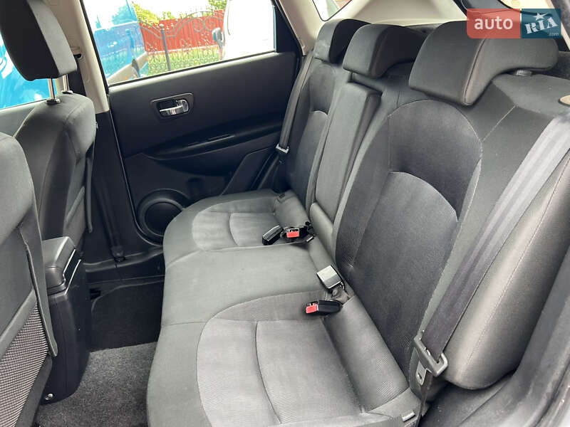 Внедорожник / Кроссовер Nissan Qashqai 2010 в Тернополе