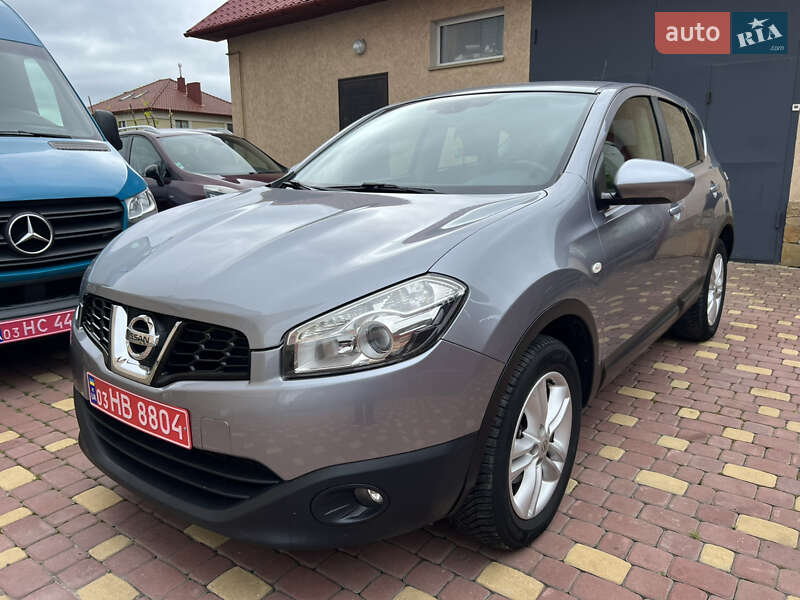 Внедорожник / Кроссовер Nissan Qashqai 2010 в Тернополе