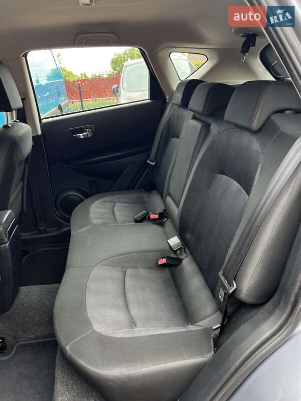 Внедорожник / Кроссовер Nissan Qashqai 2010 в Тернополе