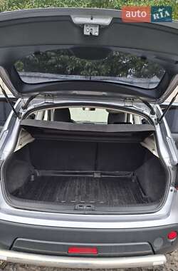 Внедорожник / Кроссовер Nissan Qashqai 2012 в 