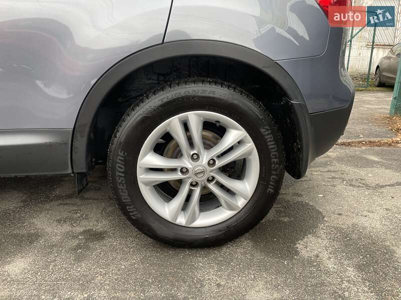 Внедорожник / Кроссовер Nissan Qashqai 2010 в Сумах