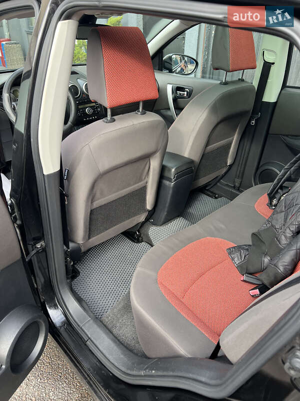Позашляховик / Кросовер Nissan Qashqai 2008 в Львові