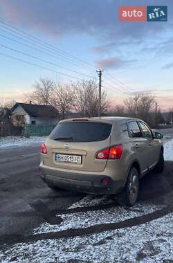 Внедорожник / Кроссовер Nissan Qashqai 2008 в 