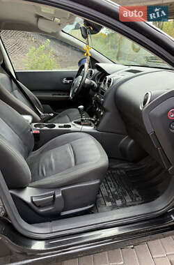 Внедорожник / Кроссовер Nissan Qashqai 2010 в 