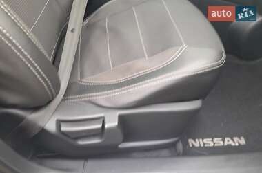 Позашляховик / Кросовер Nissan Qashqai 2012 в 