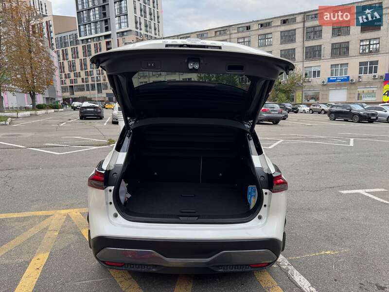 Внедорожник / Кроссовер Nissan Qashqai 2023 в Киеве