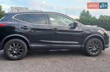 Внедорожник / Кроссовер Nissan Qashqai 2018 в 
