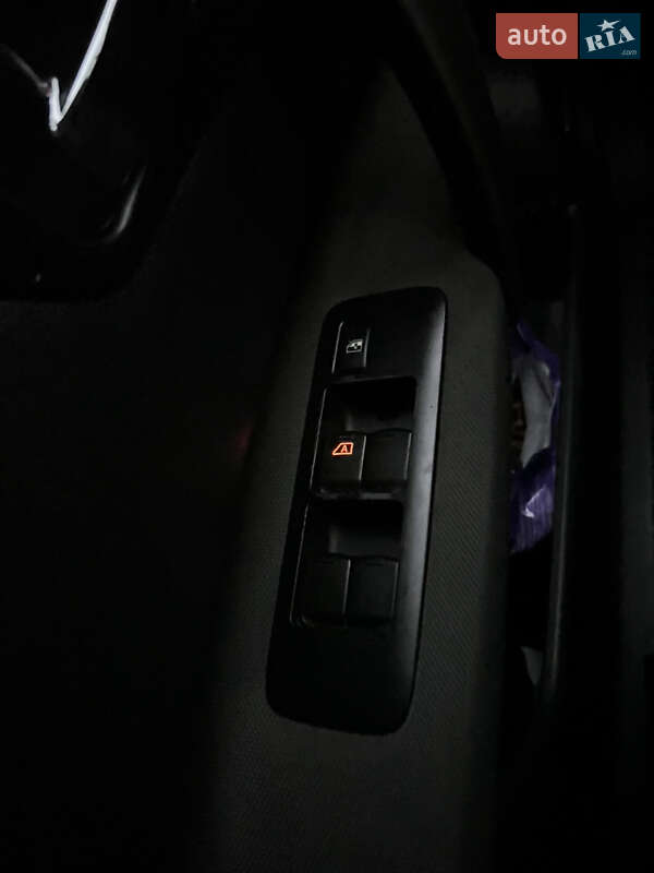 Позашляховик / Кросовер Nissan Qashqai 2011 в Старокостянтинові