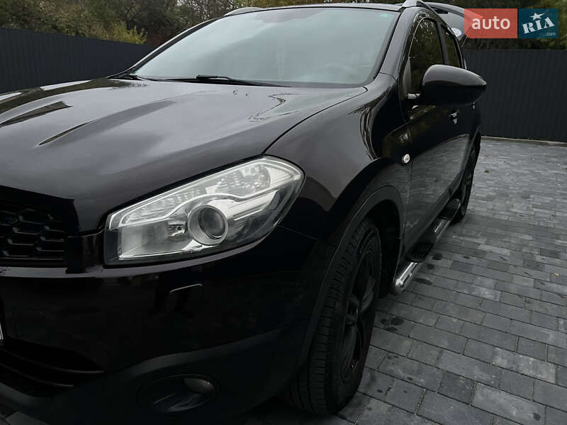 Позашляховик / Кросовер Nissan Qashqai 2011 в Старокостянтинові