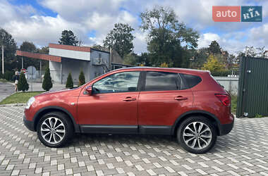 Внедорожник / Кроссовер Nissan Qashqai 2009 в 